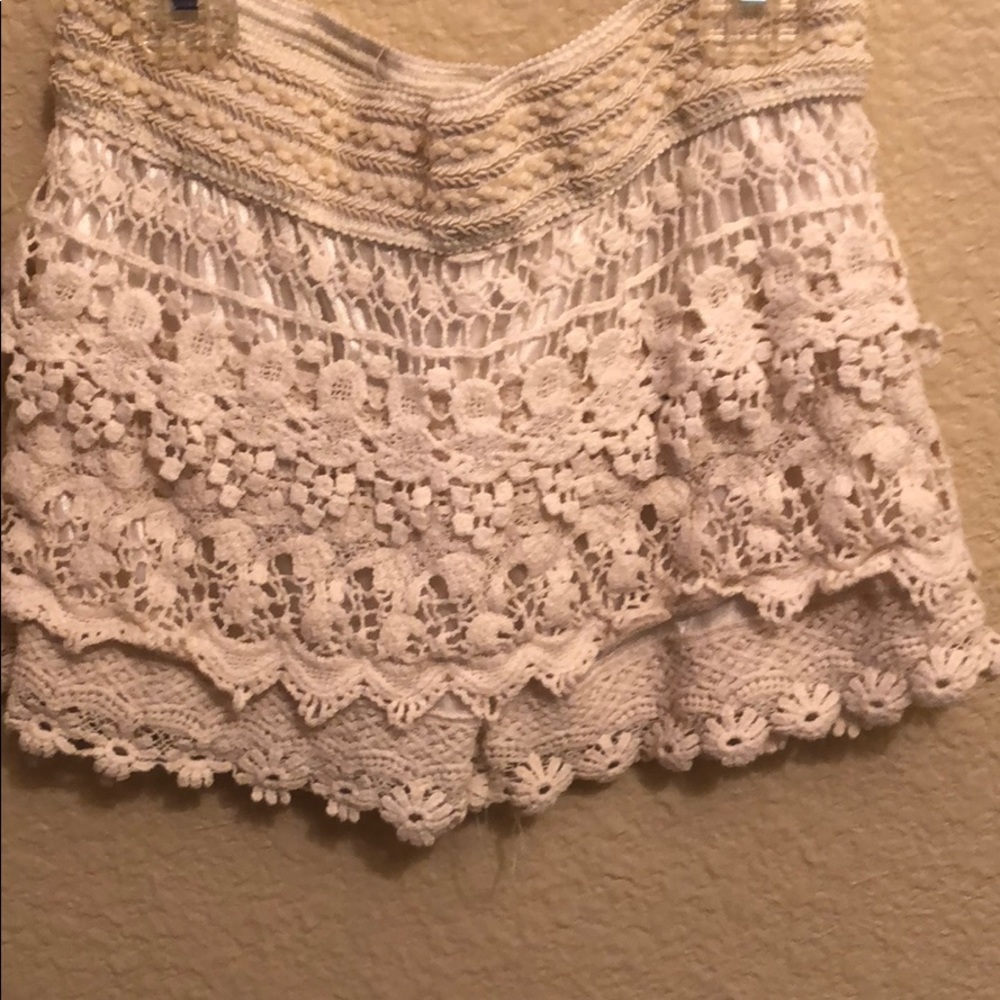 Off White Lady’s World apace Shorts